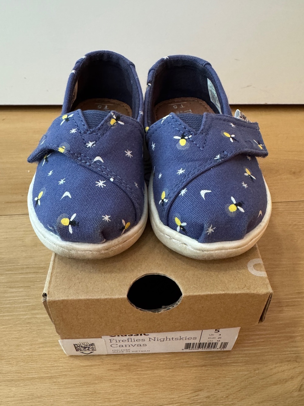 TOMS Fireflies Nightskies Canvas Toddler Shoes | Size 5